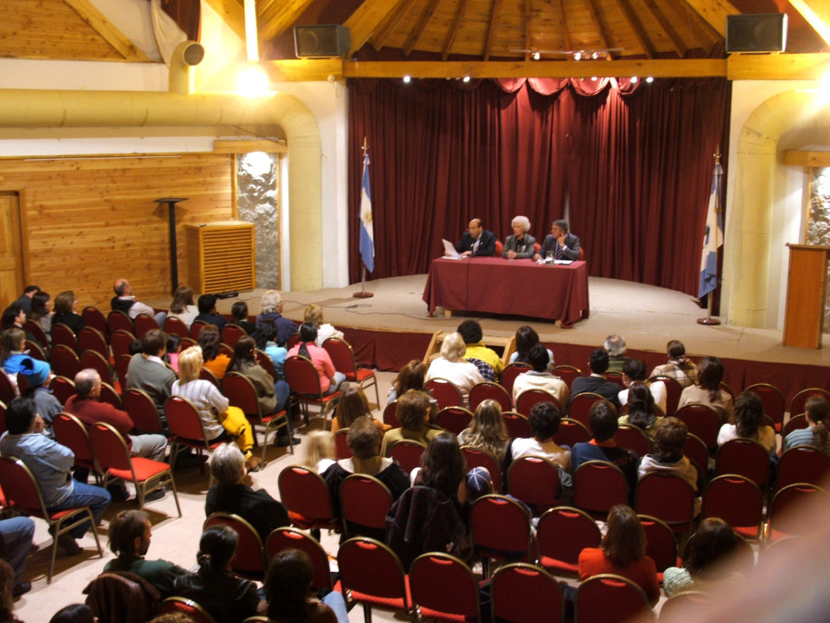 Conferências E Convenções